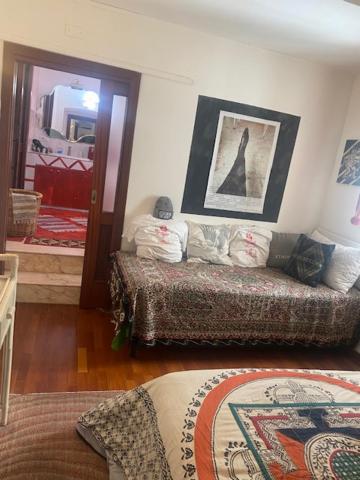 Casa Gioia, Tra Palazzo Reale,Lungomare E Monte Echia Apartment เนเปิลส์ ภายนอก รูปภาพ